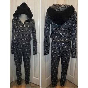 Kensie PJ Bear Hooded Fleece Warm Cozy Soft Jumpsuit Women’s size Medium